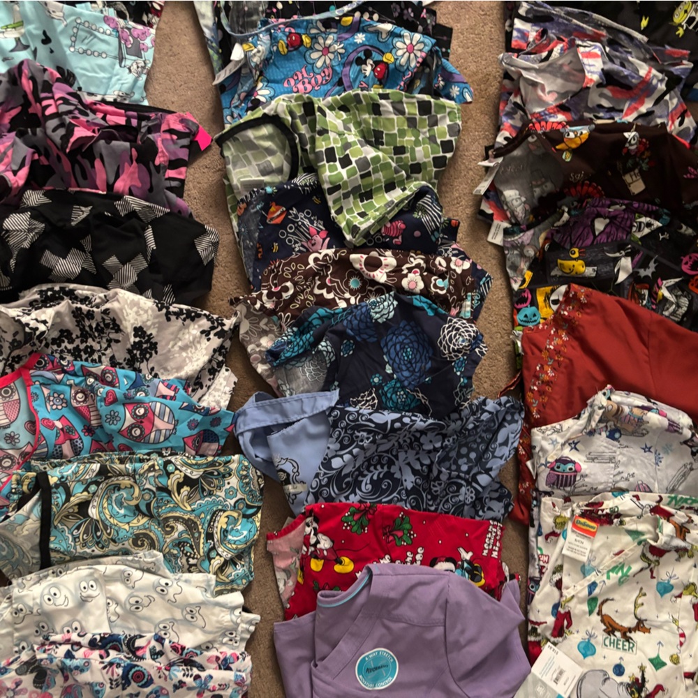 Colorful Patterned Scrubs! - Picture 1 of 5